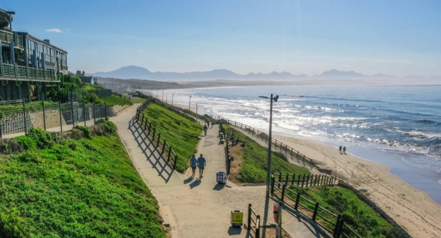 2 Bedroom Property for Sale in Hartenbos Central Western Cape